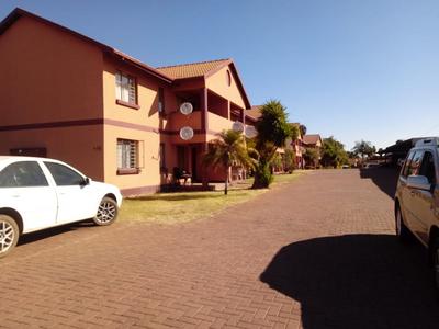 Townhouse For Sale in East Lynne, Pretoria
