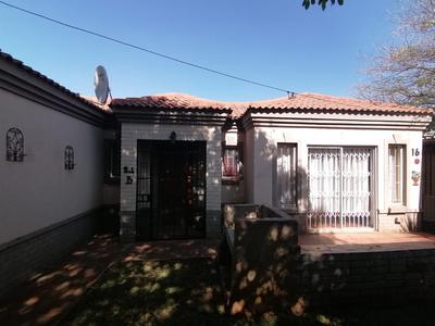House For Sale in Eloffsdal, Pretoria