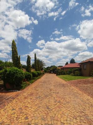 House For Sale in Moregloed, Pretoria